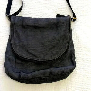 Smateria crossbody bag made from nylon netting